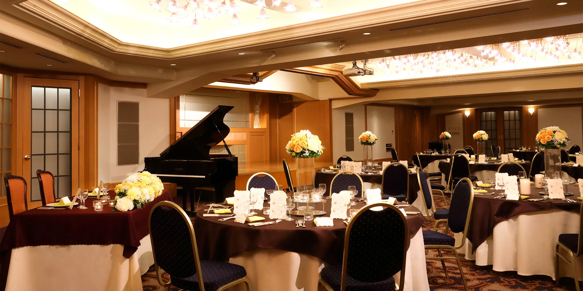 披露宴会場イメージ1